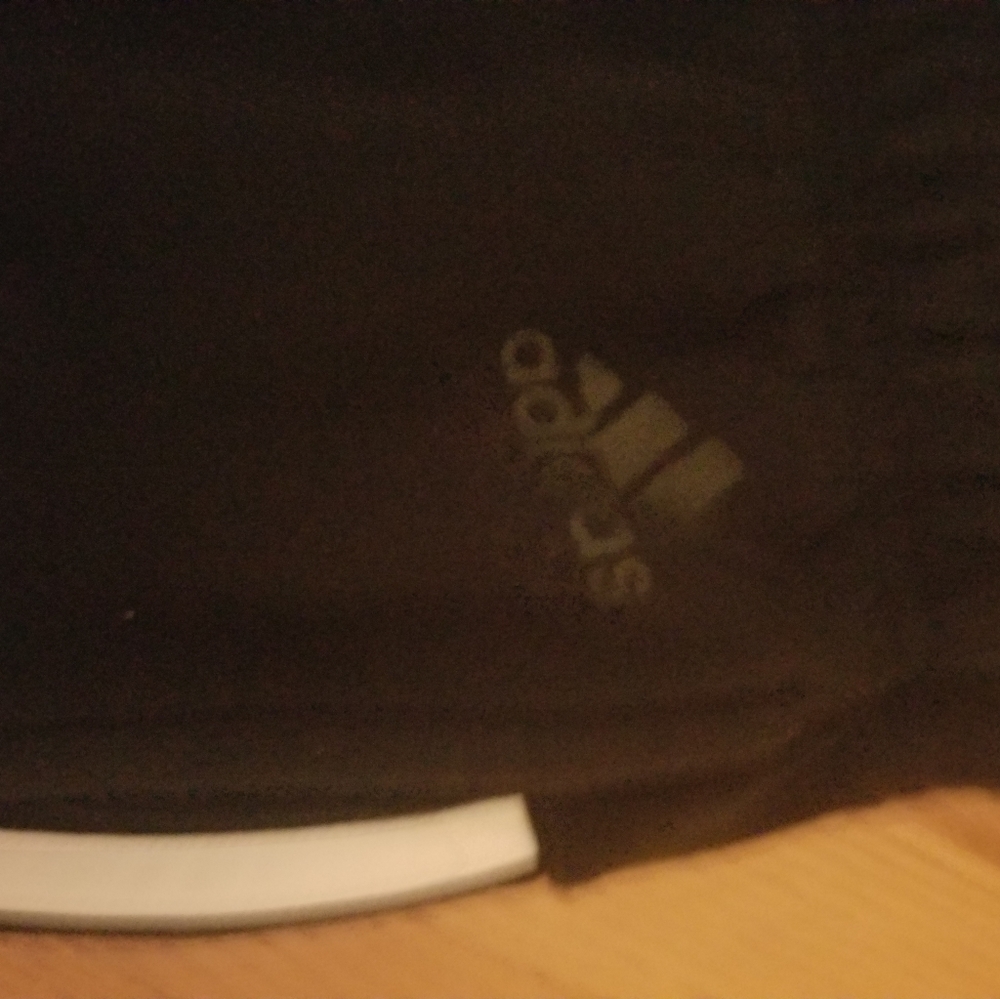 Athletic pants